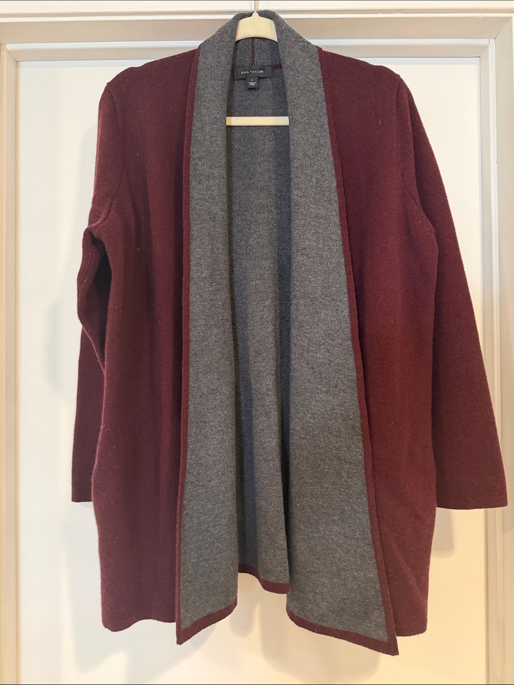Ann Taylor Reversible Open-Front Cardigan in Burgundy and Gray